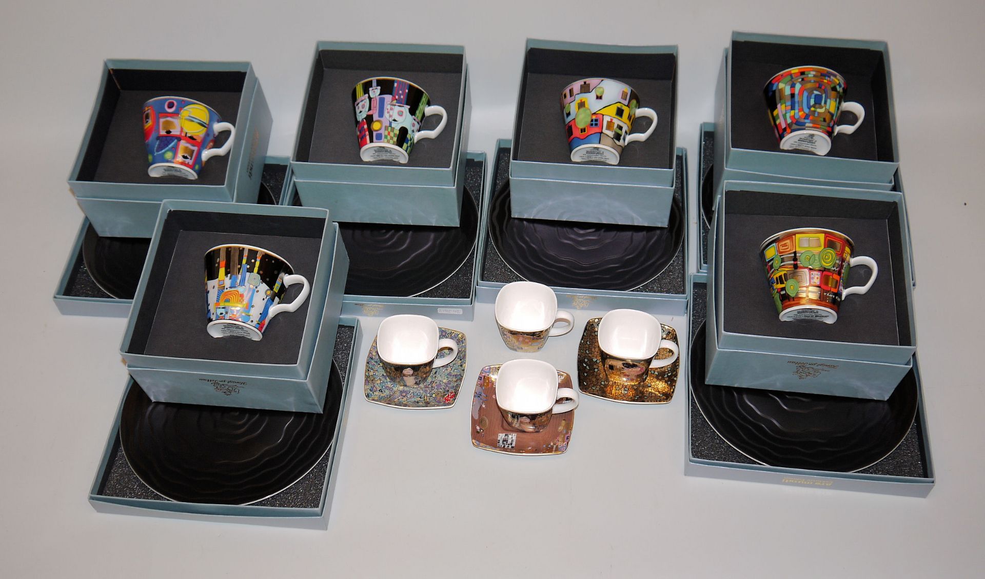 Friedensreich Hundertwasser, "Hommage à Hundertwasser - Die universalen Sechs", Kaffeeservice 18-te