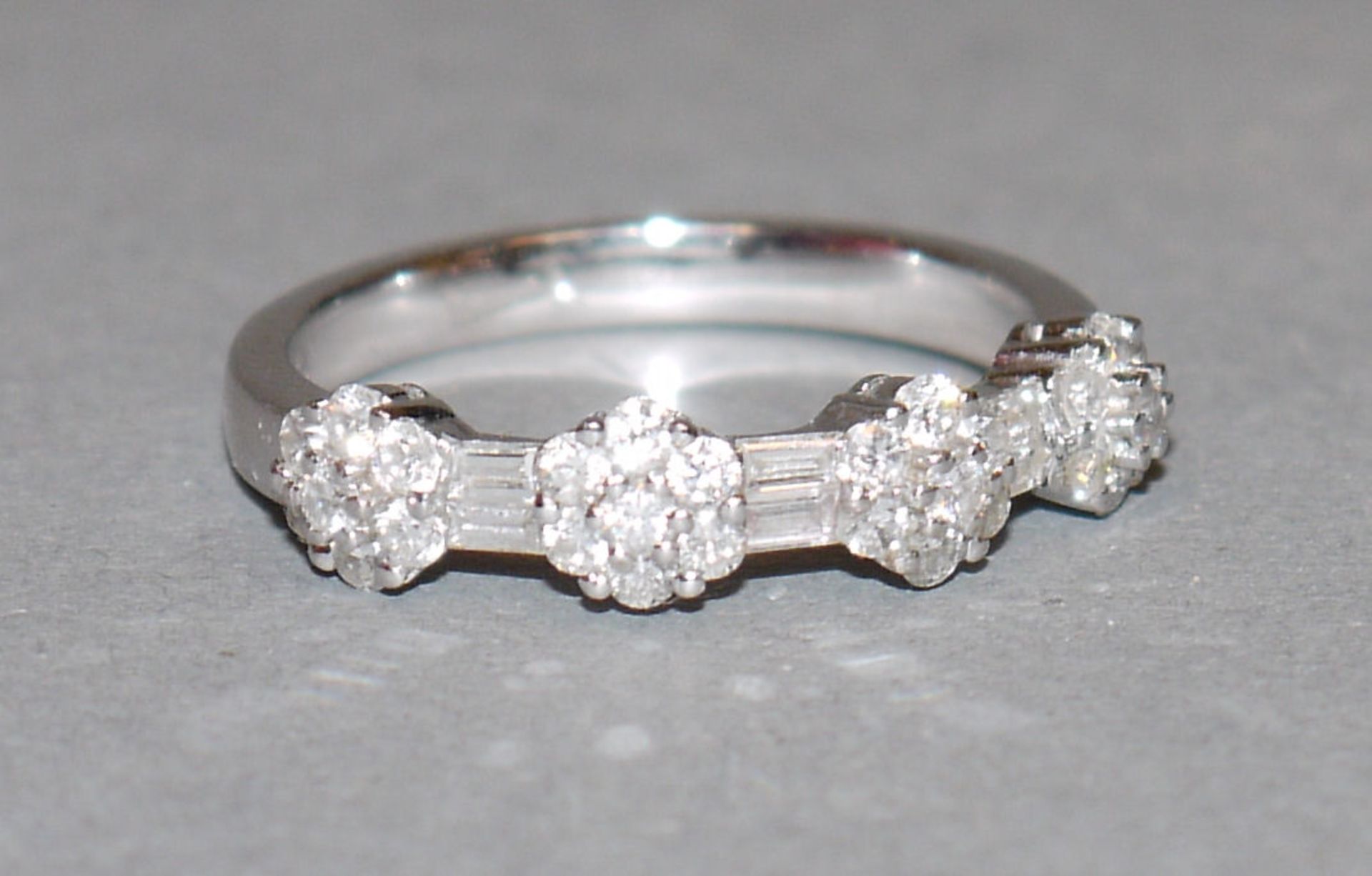 Designer-Brillantring, Gold