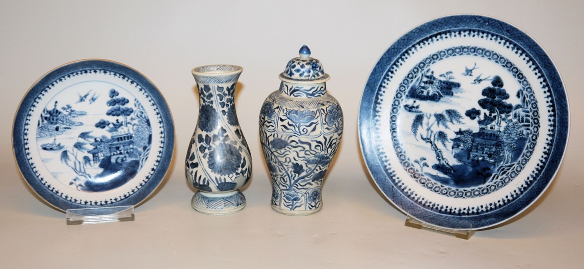 Vier Cargo-Porzellane der Qing-Zeit, China 18./19. Jh.