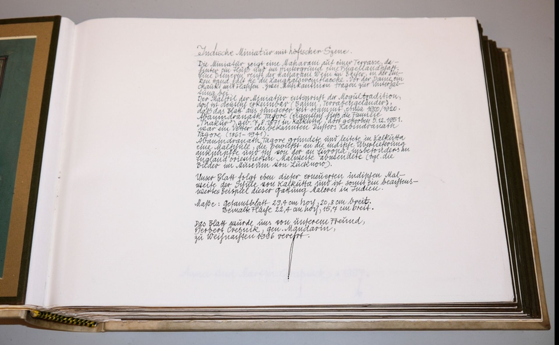 Ein spektakuläres Album mit 13 indischen Miniaturmalereien und handschriftlichen Erläuterungen - Bild 2 aus 7