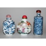 Drei feine Porzellan-Snuffbottle, China um 1900