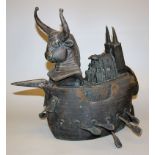 Gernot Rumpf, Galeere mit Stierkopf "Prof. Dr. Martin Graßnick zum 80. Geburtstag", Bronzeplastik, 