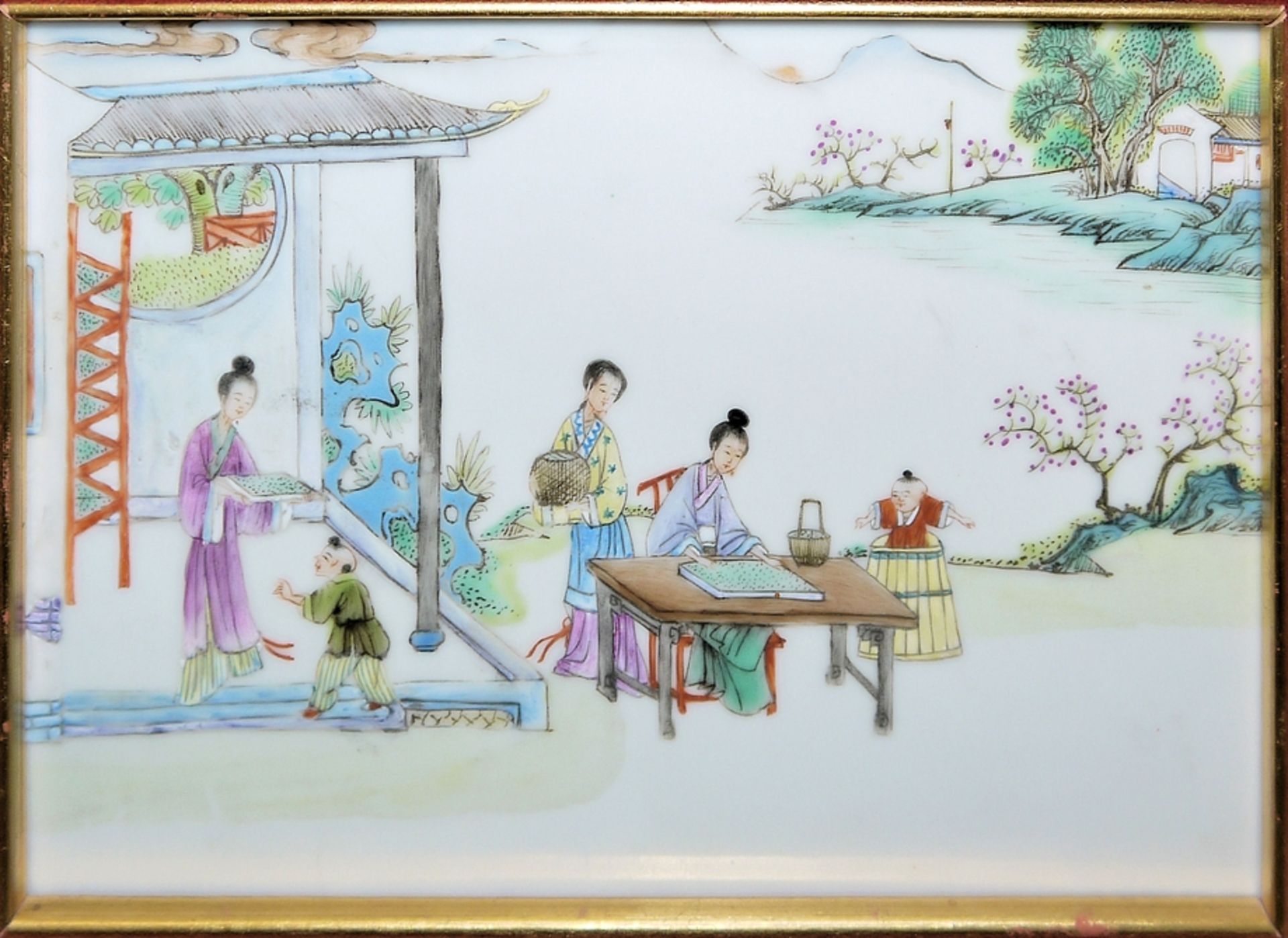 Zwei Porzellan-Bildplatten der späten Qing-Zeit, China 19. Jh., modern gerahmt - Bild 4 aus 4