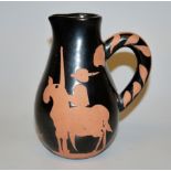 Pablo Picasso, Picador, kleiner Tonkrug mit schwarzer Glasur, Entwurf 1952, mit Katalog