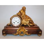 Kaminuhr mit Figurenaufsatz um 1890