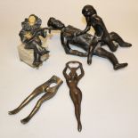 Vier Kleinplastiken, Erotik u.a.