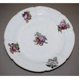 Reliefteller mit Blumenmalerei, Kgl. Meißen um 1750
