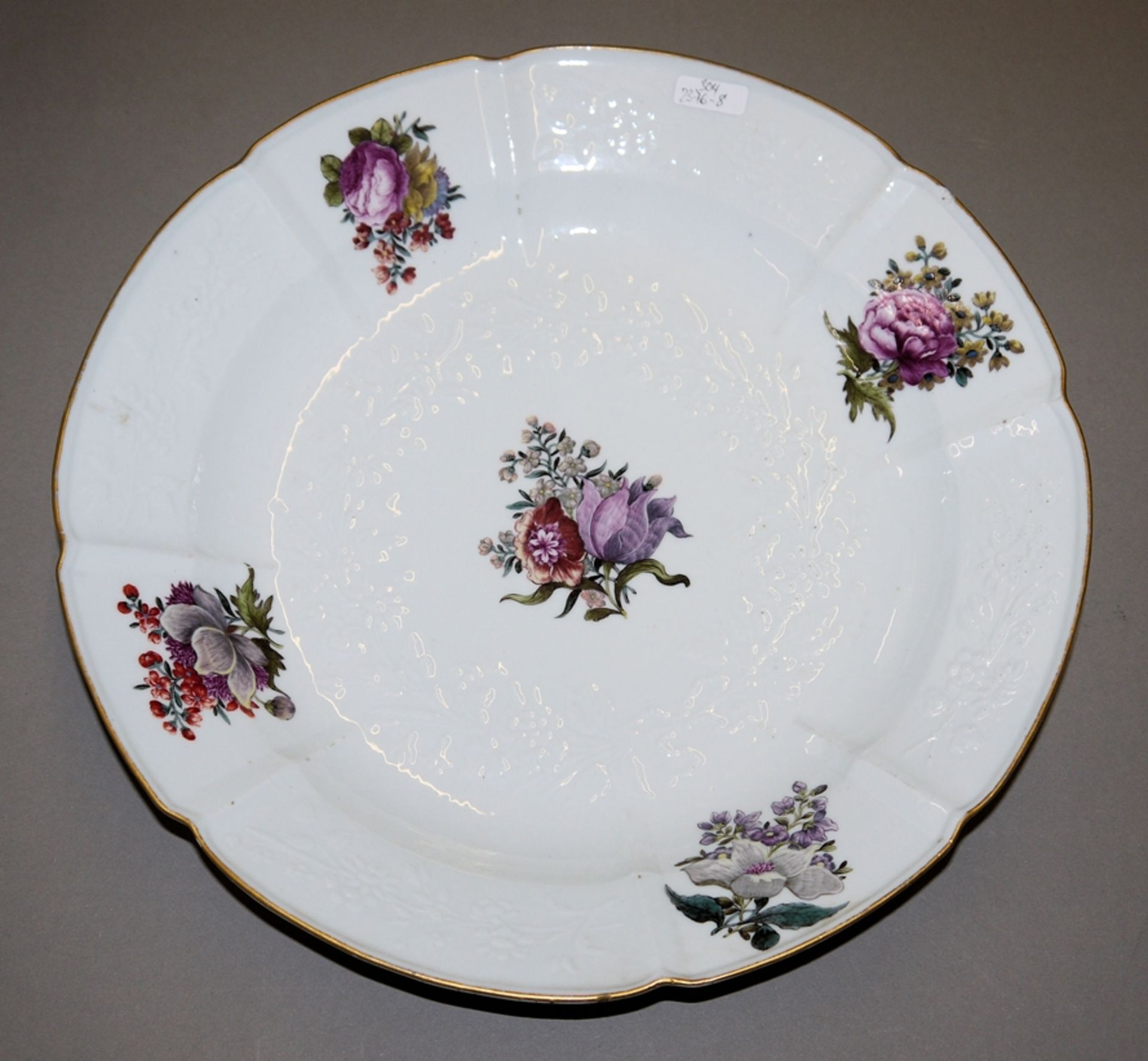 Reliefteller mit Blumenmalerei, Kgl. Meißen um 1750