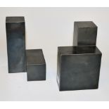 Arthur Carter, zweiteilige, konkret-geometrische Edelstahlplastik, signiert, Prov. Leila Heller Gal