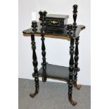 Origineller Rauchertisch der Gründerzeit um 1880/90