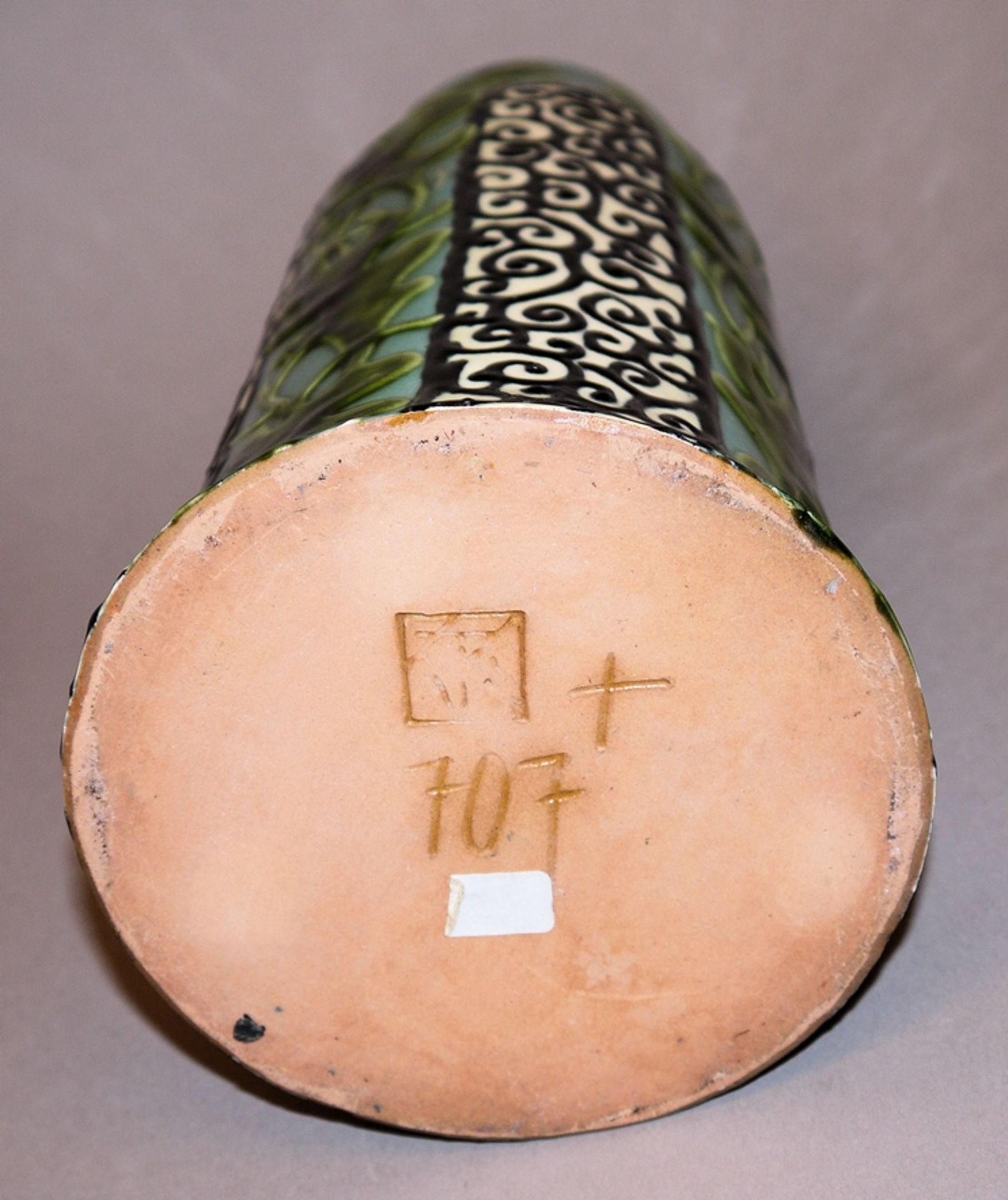 Majolika-Vase der Laueger´schen Kunsttöpferei Kandern 1915-29 - Bild 2 aus 2