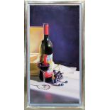 Pavel Florjančič, fotorealistisches Stillleben mit Weinflasche, Weinglas & Trauben, Ölgemälde galer