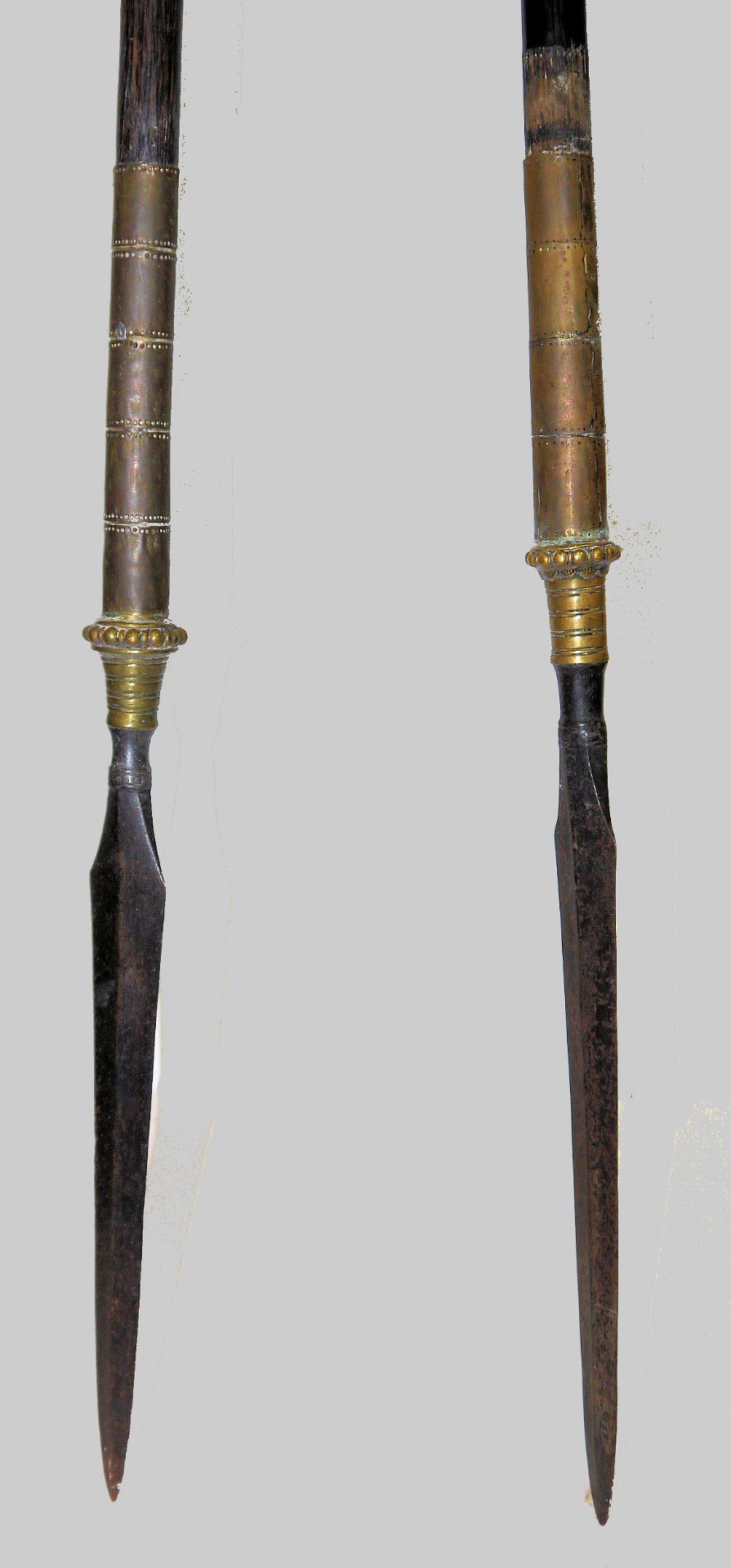 Sammlung authentische Artefakte und Waffen der Toba Batak, Sumatra 19. & 20. Jh., erworben Mitte 20 - Bild 5 aus 6