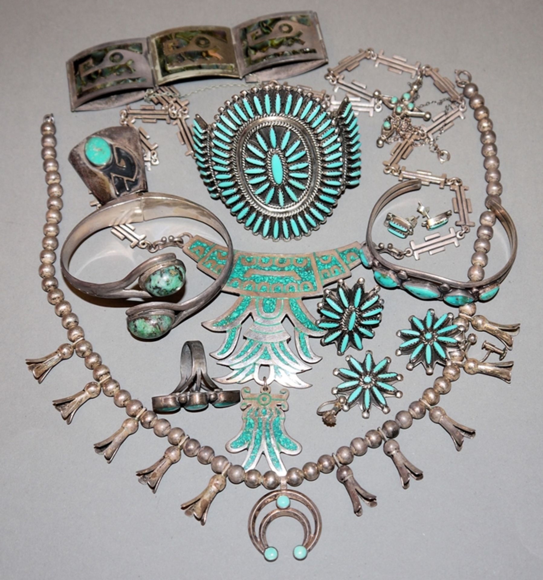 Sammlung Silberschmuck mit Türkisen und Perlmutt, Navajo, Nordamerika und Taxco, Mexico u.a.