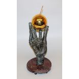 Wilfried Koch, "Sonnenuhr", Bronzeplastik mit Kugel