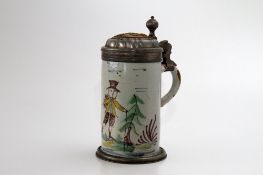 Fayence-Walzenkrug mit Zunftemblem der Brauer