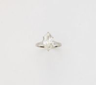 Ring mit Diamantsolitär von 3,03 ct