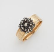 Armreif mit Diamantrosette