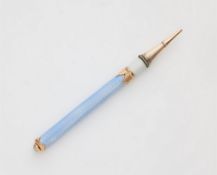 Goldemaille-Drehbleistift mit Diamanten