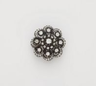 Rosettenbrosche mit Diamanten