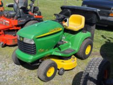 John Deere LT 150 Riding Mower
