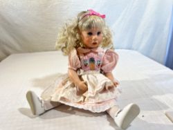 Martin & Zook Doll Auction
