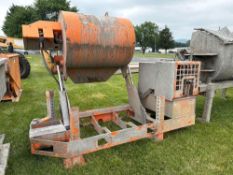 Mud Hog Mixer