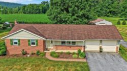 3 BEDROOM, 1½ BATH HOUSE & 22X27 SHOP ON .94 ACRES