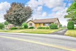 3 BEDROOM, 1 BATH MYERSTOWN HOME