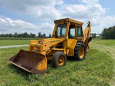 John Deere 510D Backhoe