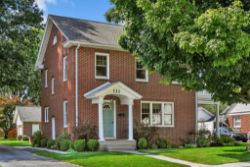 3 BEDROOM, 1 1/2 BATH HOUSE & 20X22 DETACHED GARAGE ON .24 ACRES