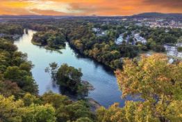 Surrounded by Lakes in Polk County, Florida!
