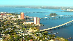 Own Land Just North of Fort Myers!