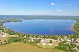Discover the Pleasures of Michigan's Lake Miramichi Community!