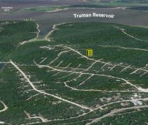 Camp Blocks Away from the Truman Reservoir!