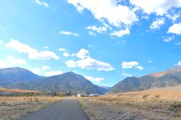 Kingston, Nevada: Build by the Mountains!