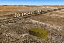 A Traveler's Treasure: Life Along the Highway!