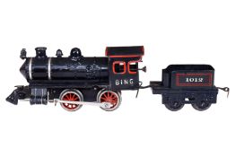 Bing amerik. B-Gusslok, mit 2A-Tender ”1012”, Spur 0, schwarz, HL, Uhrwerk def., mit Kuhfänger,