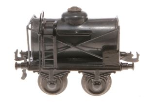Bing Petroleumwagen, Spur 1, HL, LS und Alterungsspuren, 1 Gestänge tw lose, L 14, sonst noch Z 2-3