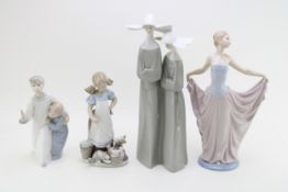 Lladro figures to include Playful Kittens 5232, a mum and daughter with candlestick, a pair of