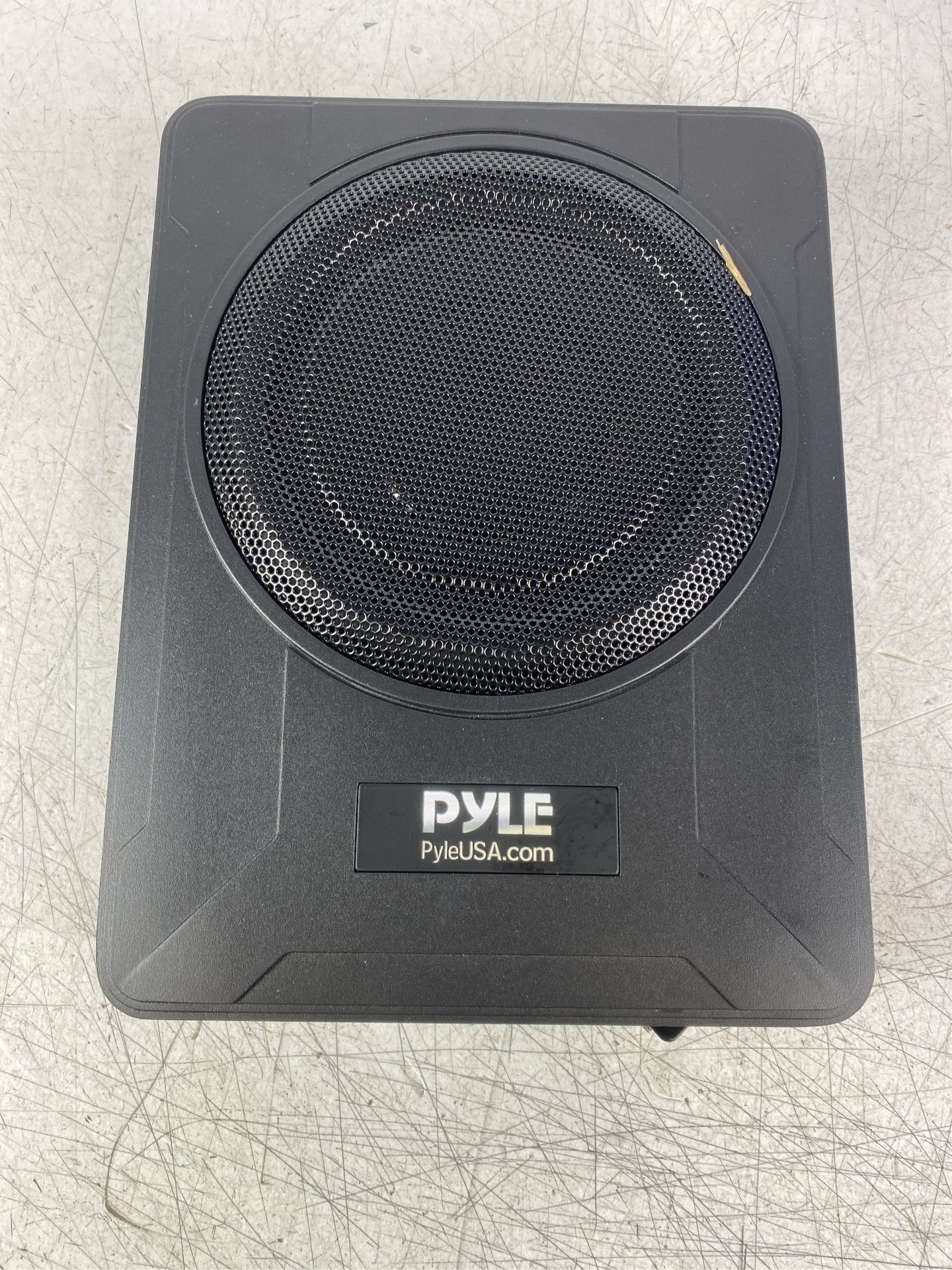 $105 Pyle 20cm Underseat Car Subwoofer 600W Active Subwoofer with Built-in Amplifier, Low & High-L - Image 3 of 5