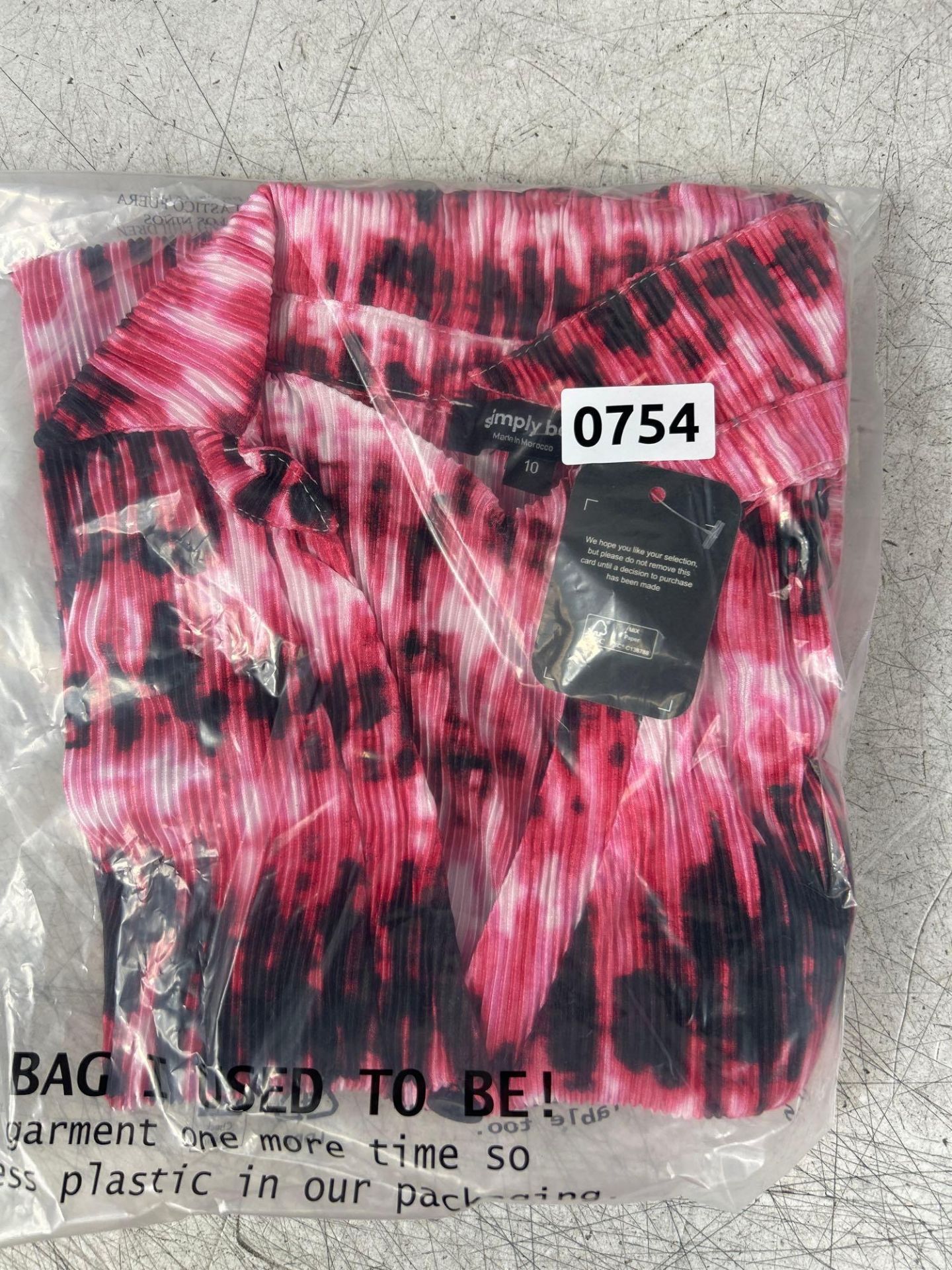 RRP £27 - Size 10 Simply Be SBE JERSEY TOP TIE DYE