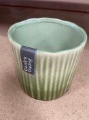 Green porcelain flower pot