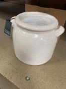 Cream porcelain flower pot