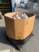 Pallet of raw unchecked customer returned cothing - majoity of items are bagged - every pallet is