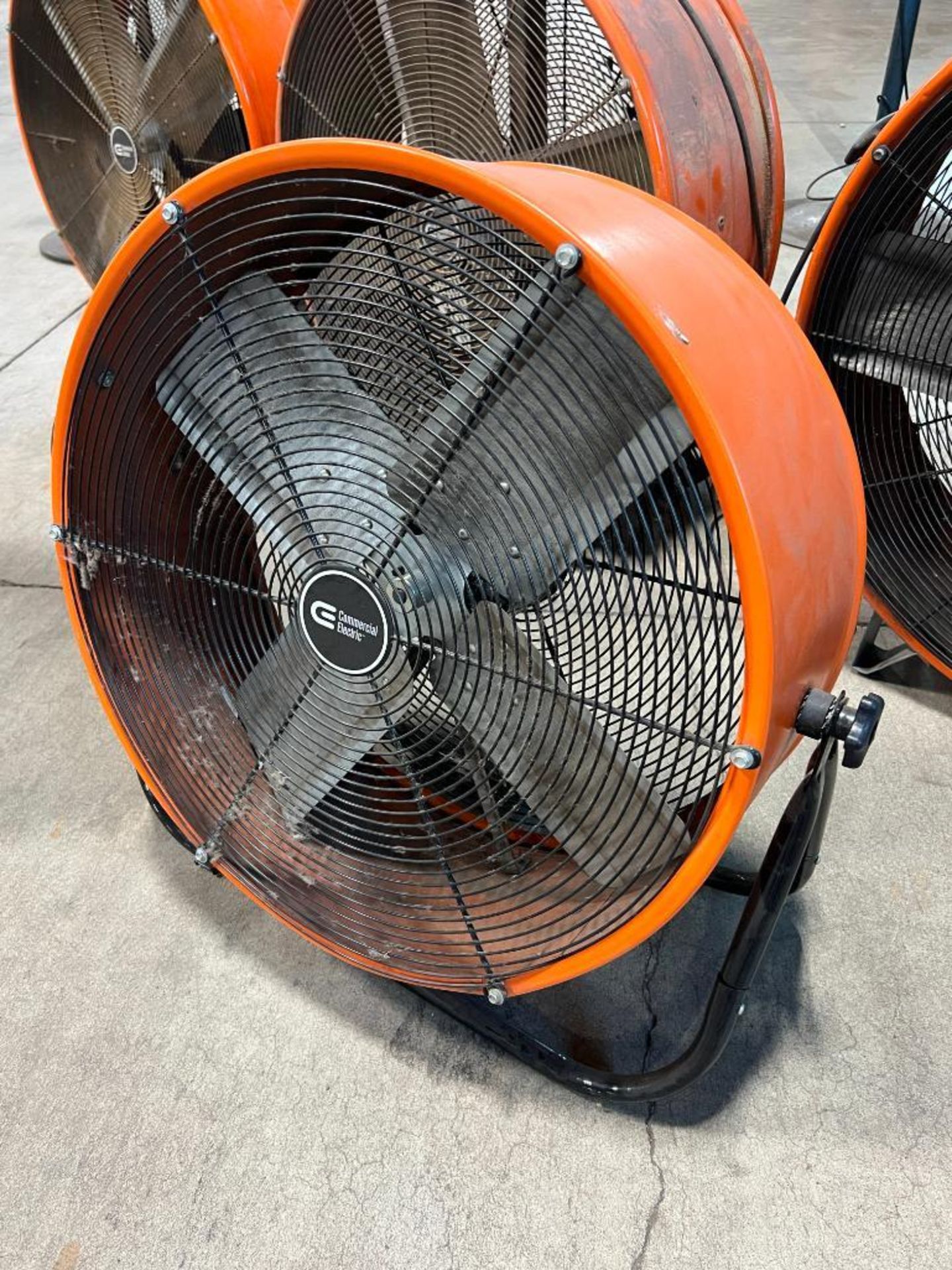 Lots Fans Lot of (5) drum fans. (3) 30in fans and (2) 24in fans. Mfg: Commercial ...