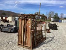 WW Livestock System Squeeze Chute