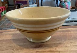Large Vintage Mixing Bowl 13in diameter