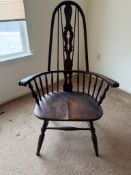 Antique ash and elm Windsor comb-back armchair with a pierced 