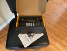 Maono Caster Lite New in Box Starter Bundle